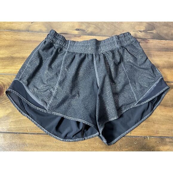 Lululemon Hotty Hot Shorts Metallic Black Size 6 - Picture 1 of 12